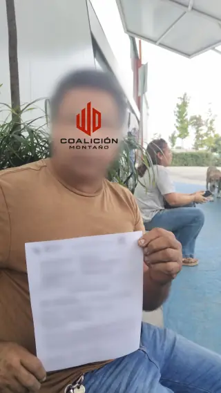 Cliente de Coalición Montaño revisando la resolución de su asunto laboral en Jalisco